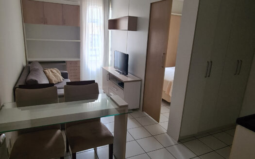 Asa Norte, apartamento mobiliado 1 quarto, 26,62m2, 1 quarto, 1 suíte e 1 vaga de garagem.